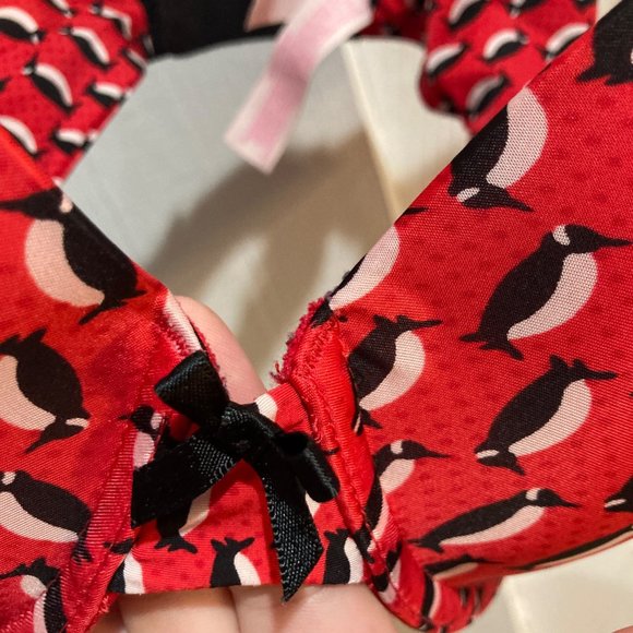 Victoria's secret penguin print demi bra 34 D - Picture 3 of 8